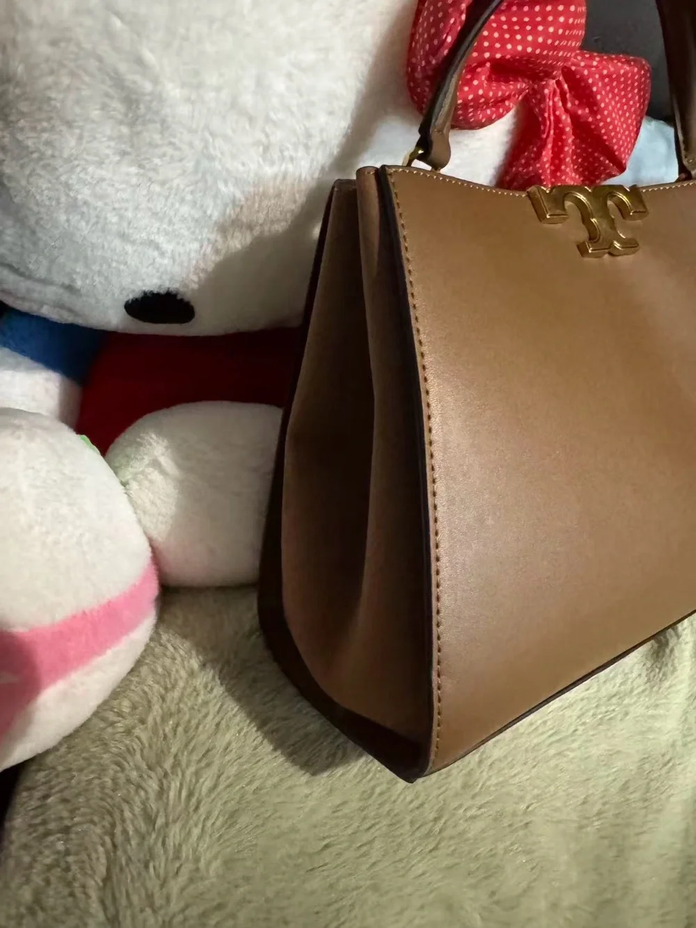 Tory Burch sleek leather
